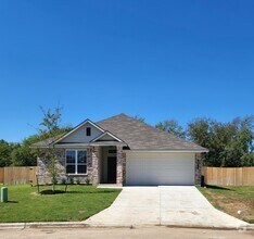 Building Photo - 602 Hollyhock Dr