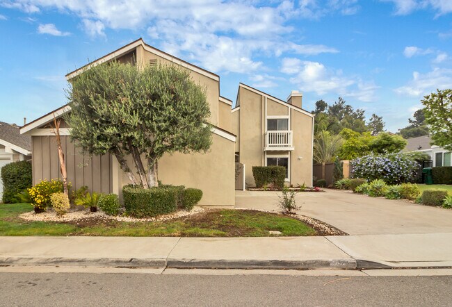 Foto del edificio - 4501 Pinyon Tree Ln