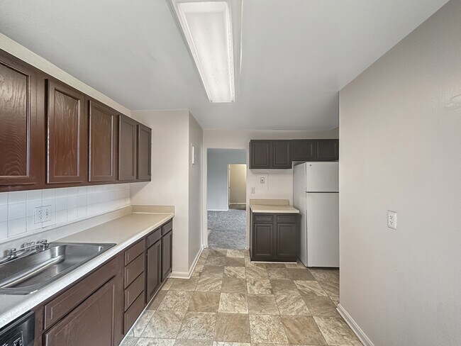 Building Photo - 3573 Laurel Fort Meade Rd