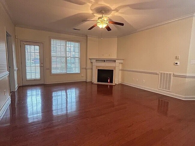 Foto del edificio - 4006 Melvin Dr SW