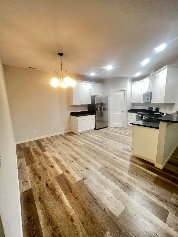 Building Photo - 531 Sunset Ave NE