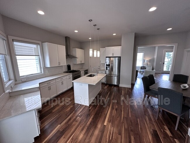 Foto del edificio - 927 13th Ave S