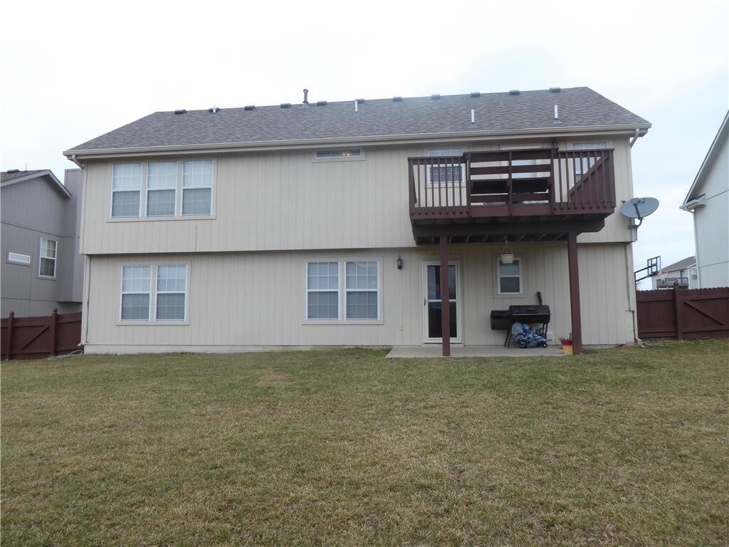 Building Photo - 14646 Laquinta Dr