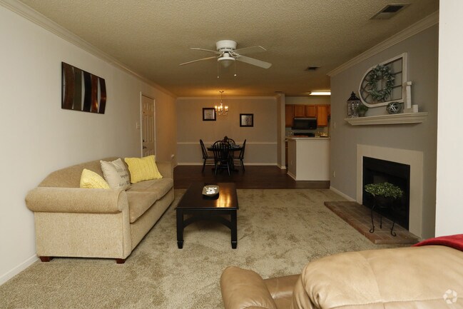 Lenox Gates Apartments - Mobile, AL | Apartments.com
