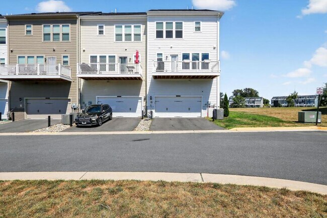 Foto del edificio - 17137 Branched Oak Rd