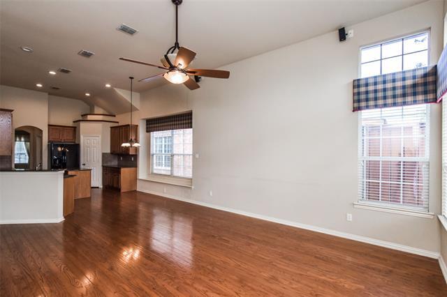 Foto del edificio - 3153 Fox Hollow Dr
