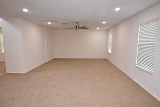 Building Photo - 1814 Emerald Pathway Dr Building Photo - 1814 Emerald Pathway Dr