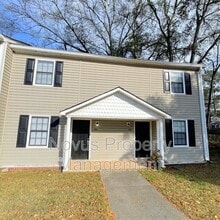 Building Photo - 709 South St