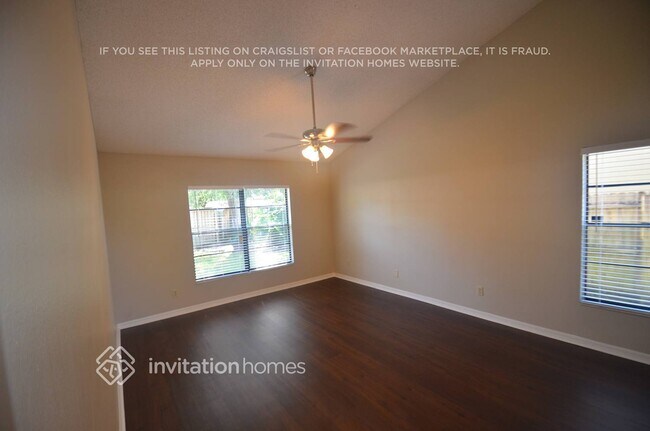 Building Photo - 4806 Foxshire Cir