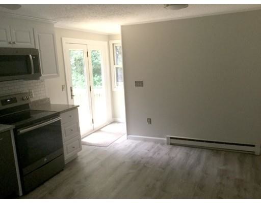 Building Photo - 395 High St