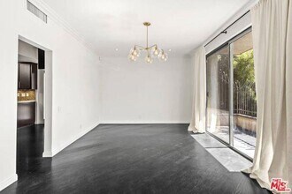 Building Photo - 1210 Kings Rd