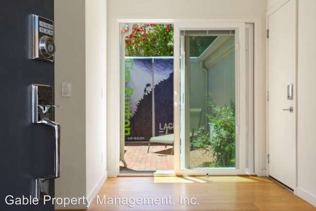 Foto del edificio - 3 br, 2 bath House - 24122 TOSSANO DR.