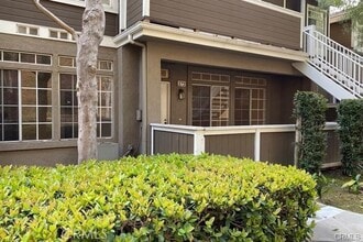 Building Photo - 16421 Fitzpatrick Ct