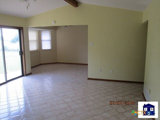 Foto del edificio - 2619 Phyllis Dr