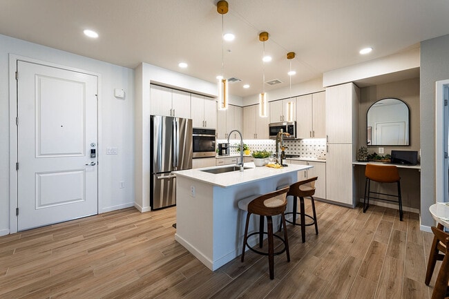 J1 Summit Flat Kitchen and Dining - Liv+ Union Peak