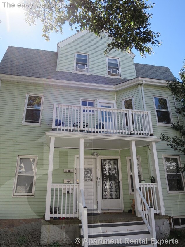 Davis Sq 3 Bed for 3300, Parking, Laundry... Townhome Rentals in