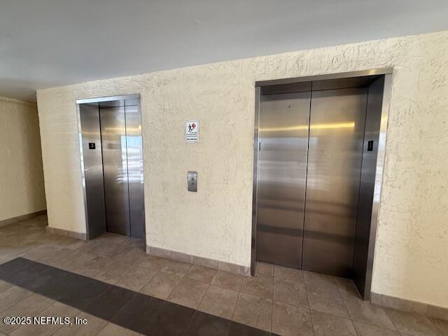 Foto del edificio - 1301 1st St S