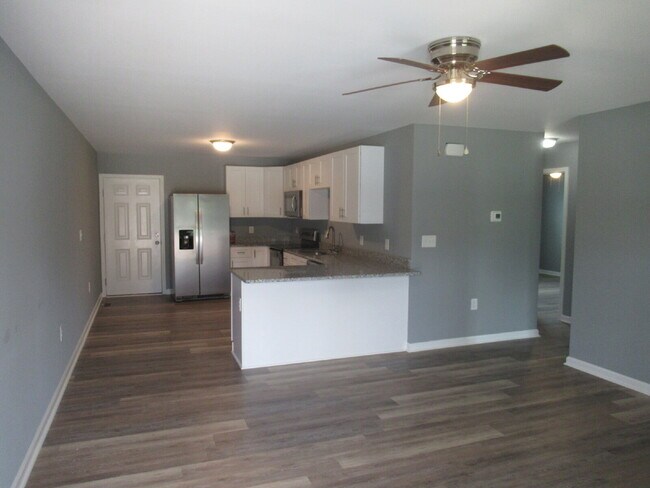 Foto del edificio - Great Brick Duplex Rental on the Southwest Side of Lincolnton!
