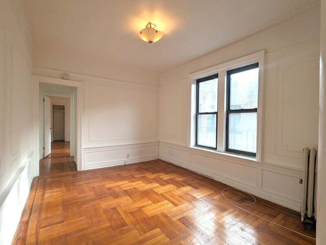 363 Ocean Pkwy Unit D9, Brooklyn, NY 11218 Room for Rent in Brooklyn