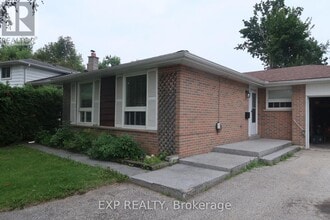 Building Photo - 26 Curtiss Ct