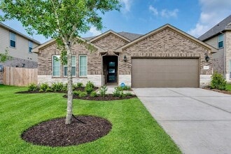 Building Photo - 2418 Humble Wy