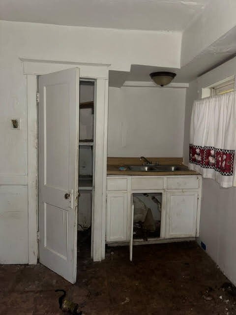 Foto del edificio - 3738 Sylvan Pl