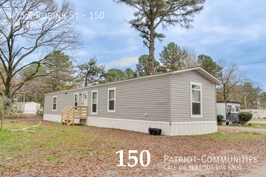 Foto principal - 475 E Robins St