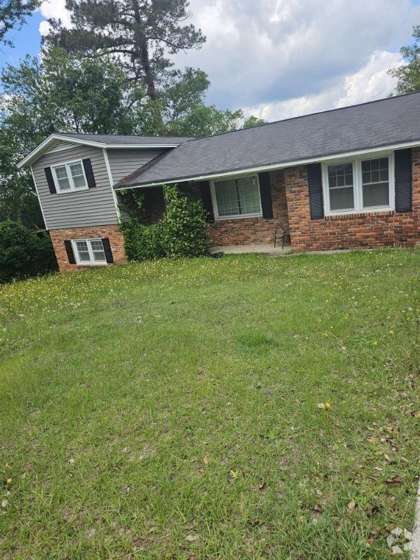 Building Photo - 2220 Vireo Dr