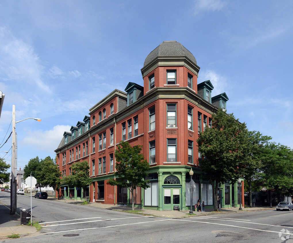 Primary Photo - Dawson Building