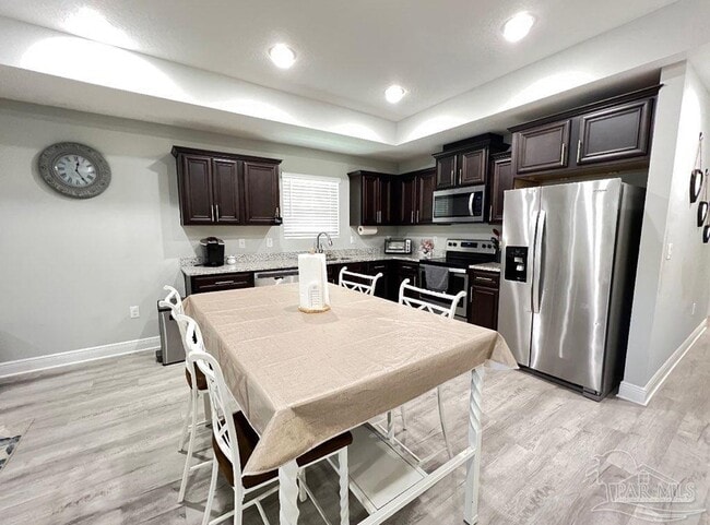 Foto del edificio - 8829 Smiley Ct