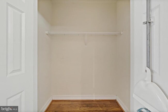 Building Photo - 1600 Arch St