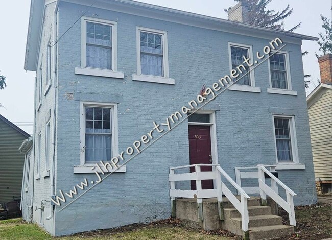 Building Photo - 503 W Pleasant St