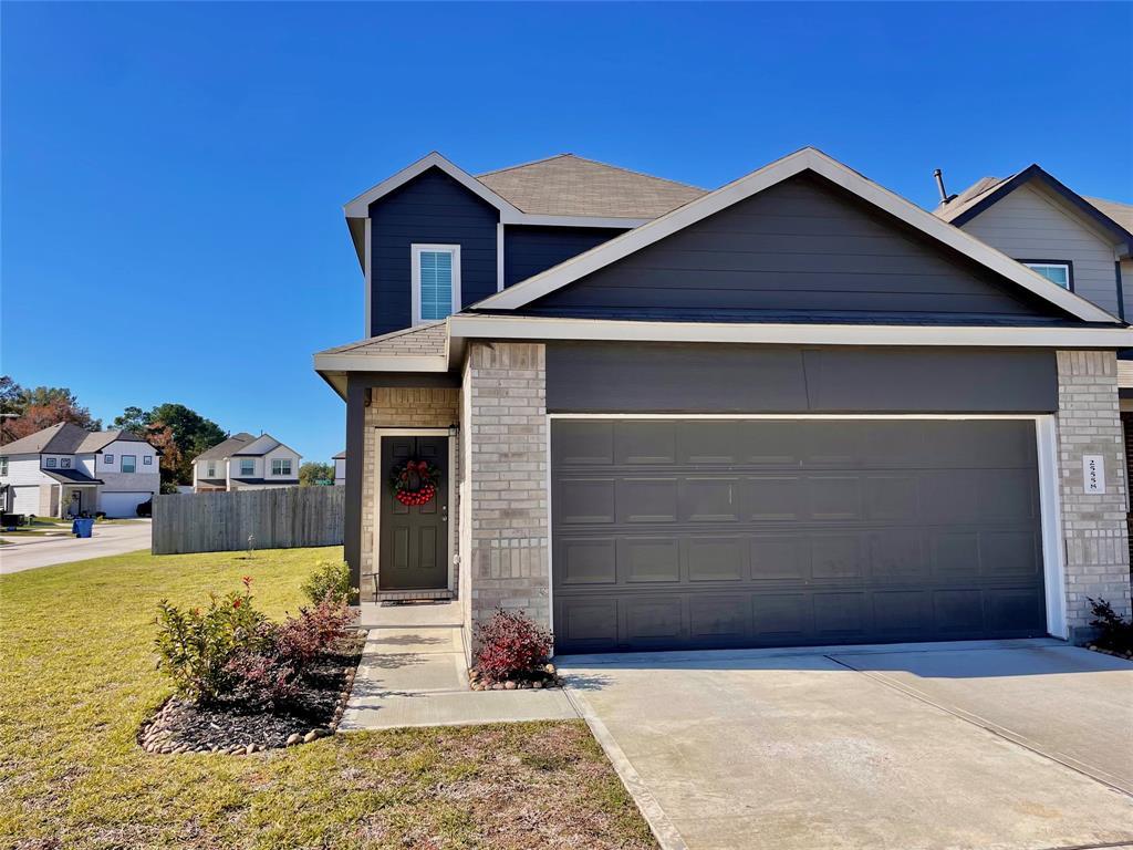 Primary Photo - 25558 Woodmere Spur Ln