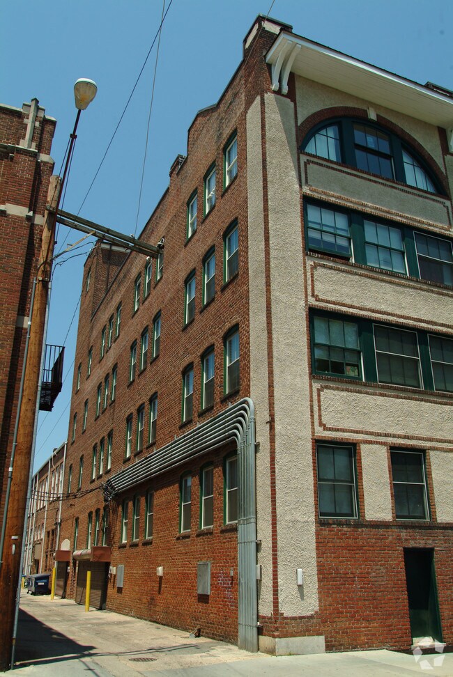 The Lofts at Capital Garage Apartments Richmond, VA