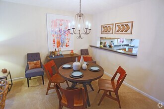 Interior Photo - Strawberry Hill