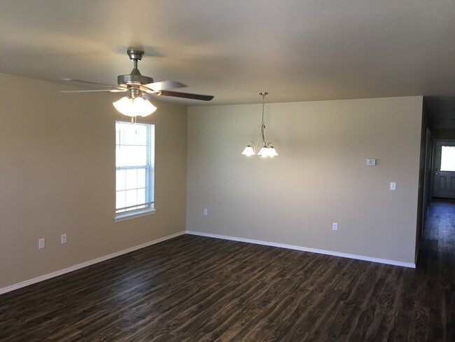 Living Room - StoneRidge Duplexes of Siloam Springs