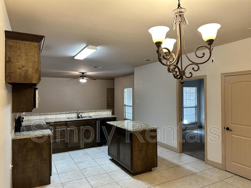 Foto principal - Jack Finney Blvd 6913 - 1