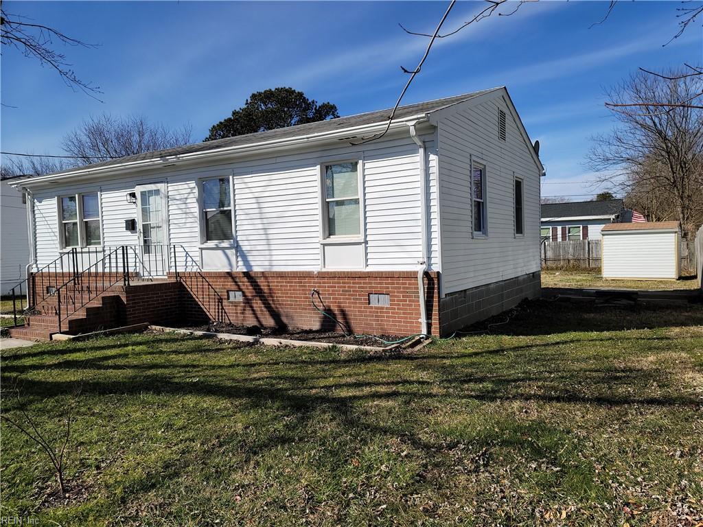 Building Photo - 8 Skyland Dr