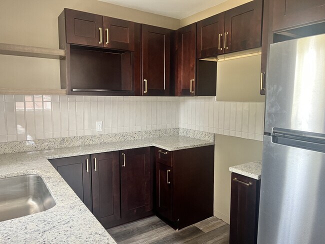 Foto del edificio - 709 Oxford St