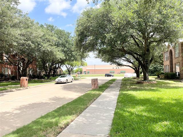 Foto del edificio - 6404 Meadowview Ct