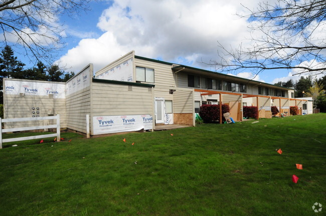 Building Photo - Duck Country - Linwood