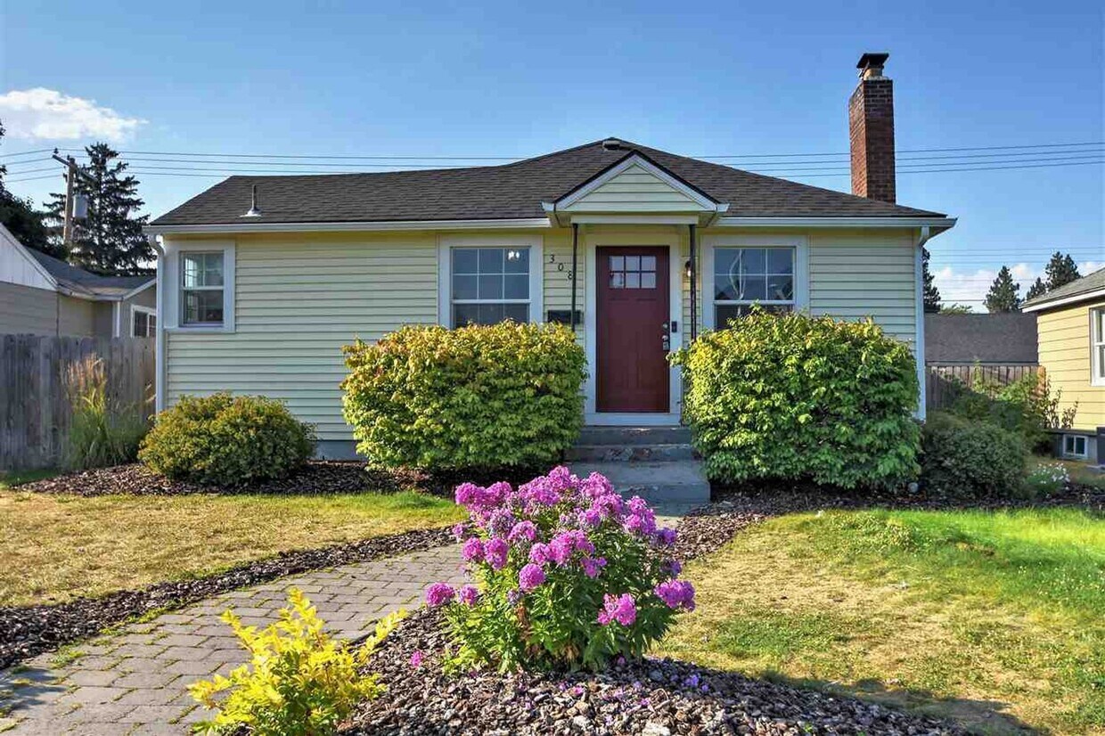 Primary Photo - Renovated 3 Bed, 2 Bath Rancher in Spokane!