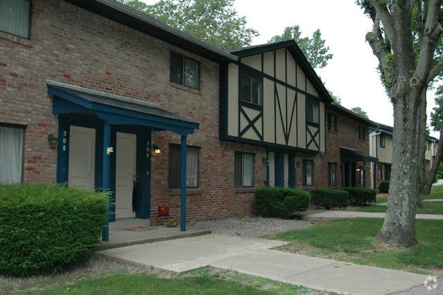 Building - Walnut Ridge Townhomes