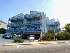 Building Photo - 260 Lake Ave