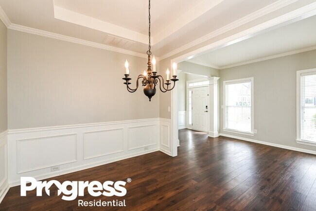 Building Photo - 3321 Southerland Ct