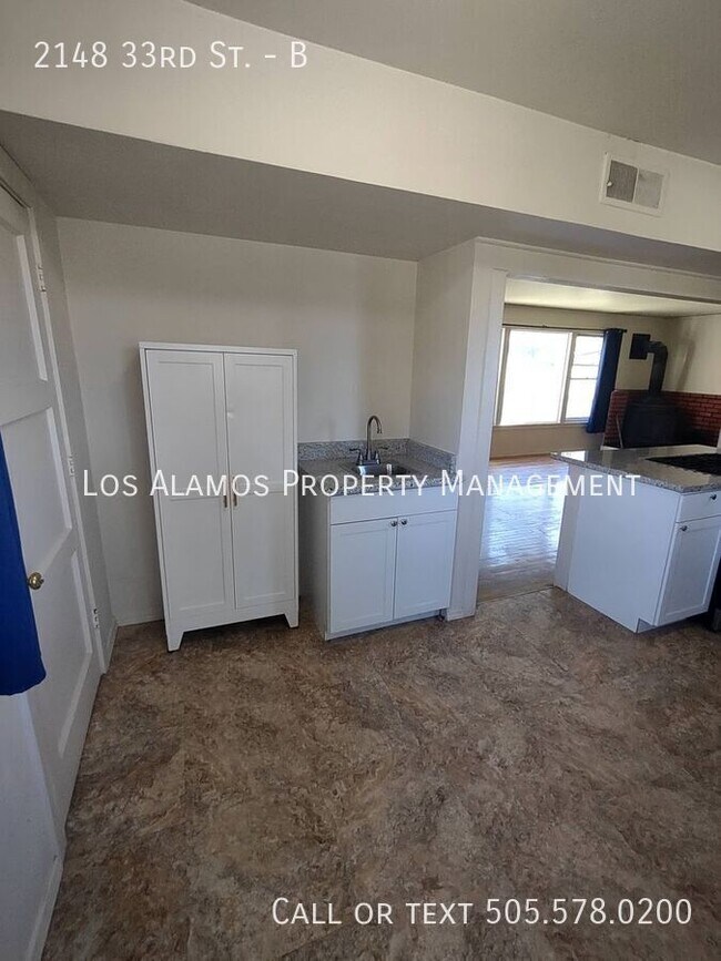 Building Photo - 2148 33rd St