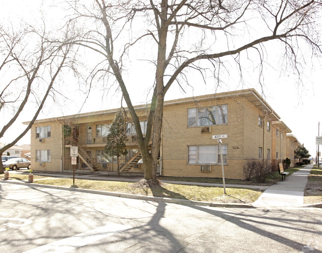 Primary Photo - 4301 Harlem Ave