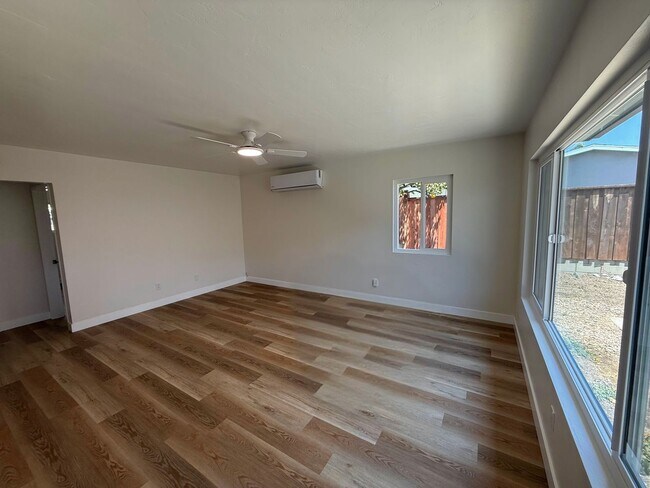 Foto del edificio - 7184 Amherst St
