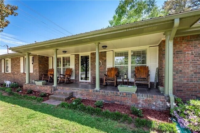 Foto del edificio - Room in Single Family Home on Morgan Rd