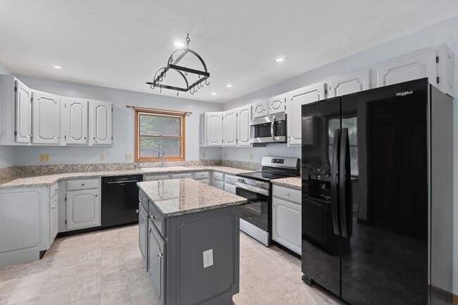 Foto del edificio - Lake Monticello Rental 3Bed/3Bath House